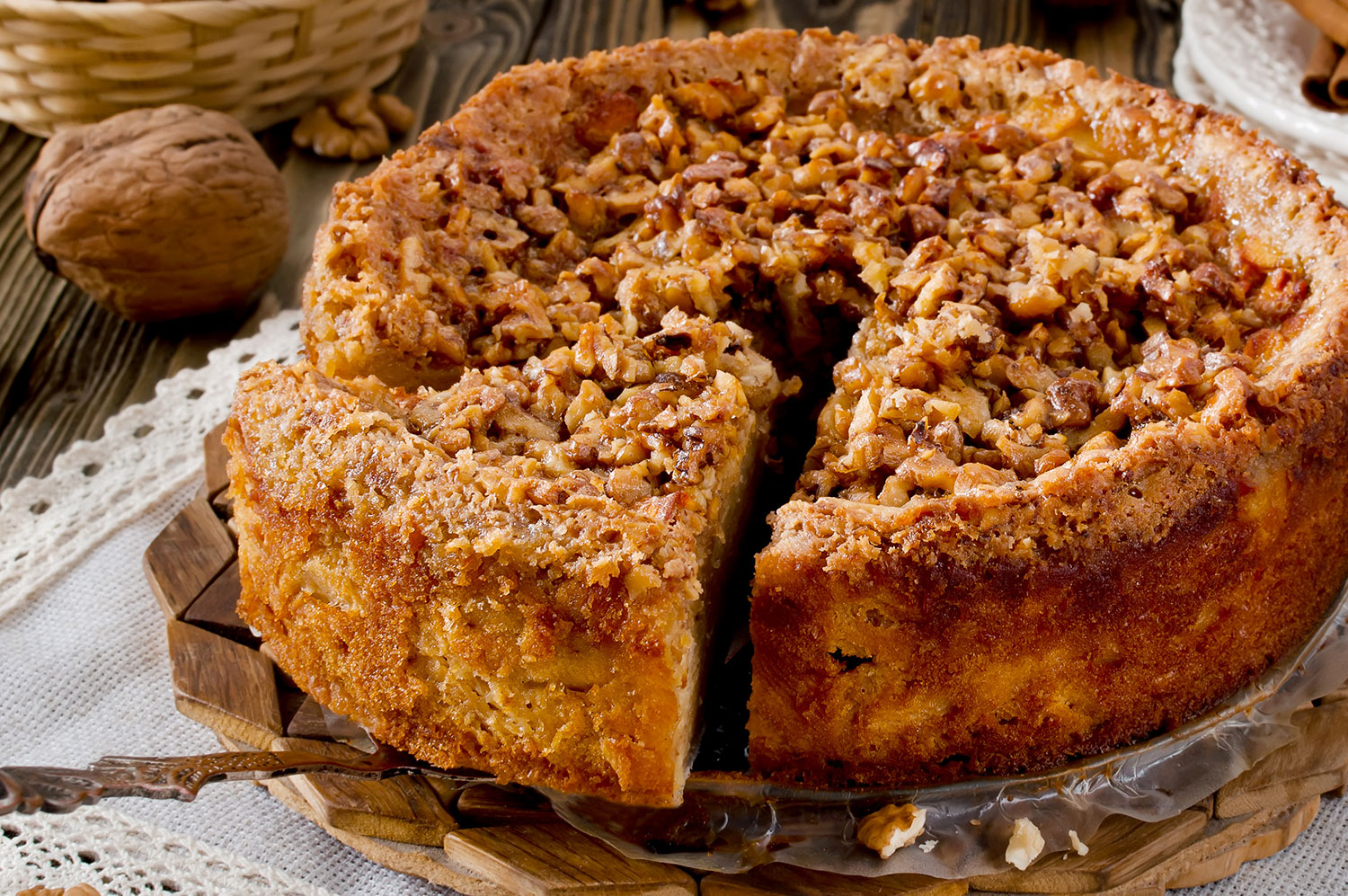 Apfelwalnusskuchen