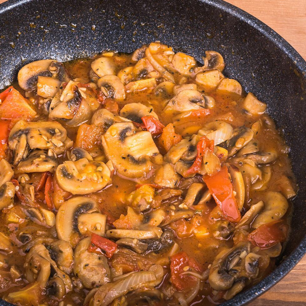 Veganes Champignon-Gulasch | die veggies